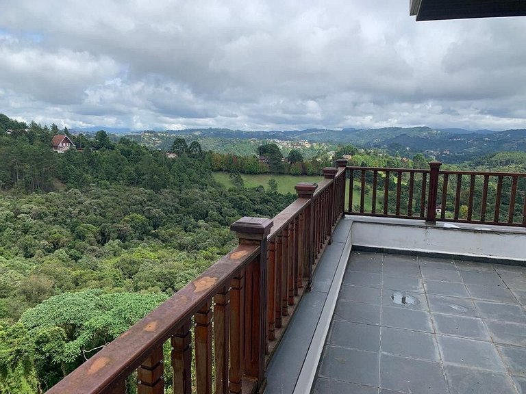 Precioso Dúplex en Campos do Jordão