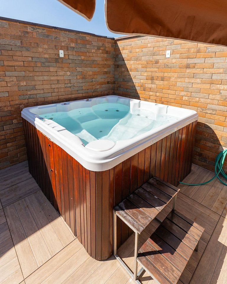 Duplex com Jacuzzi em Riviera