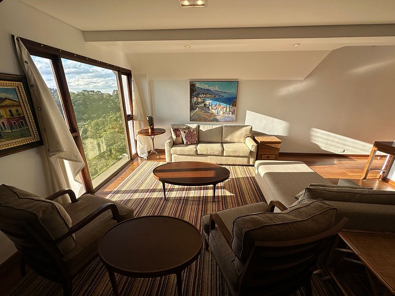 Precioso Dúplex en Campos do Jordão