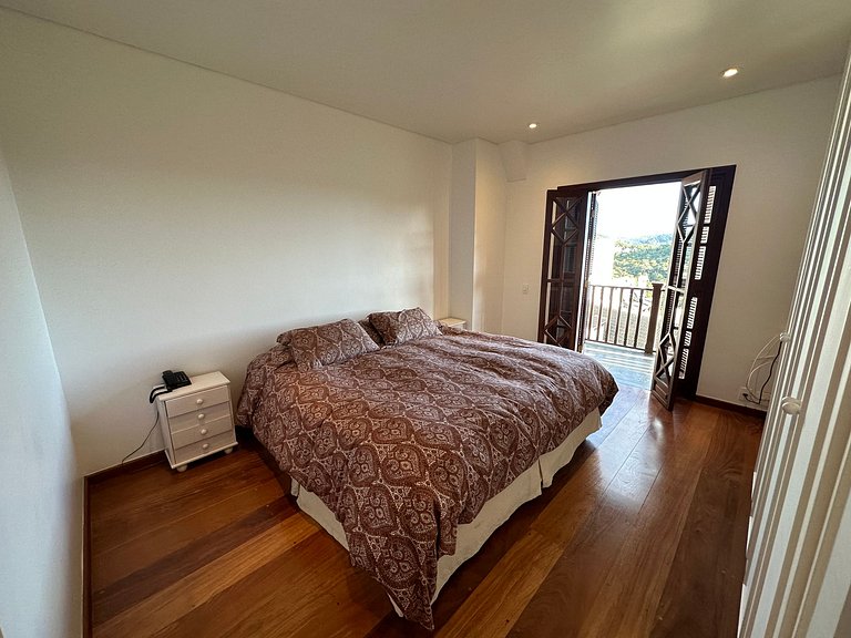 Beautiful Duplex in Campos do Jordão