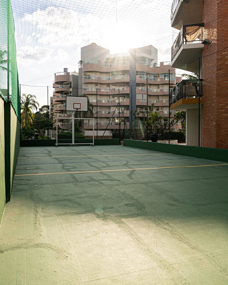 Apartamento justo en la arena en Riviera de São Lourenço