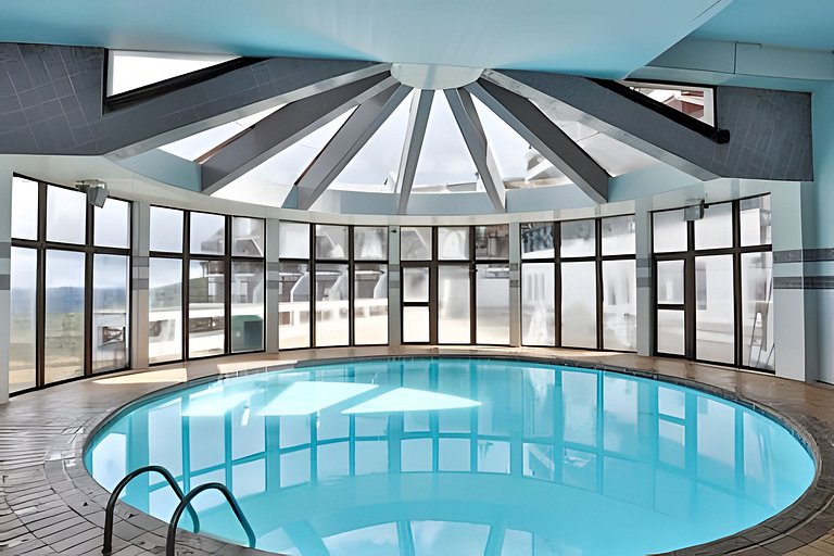 Pink apartment in Castelo for Family