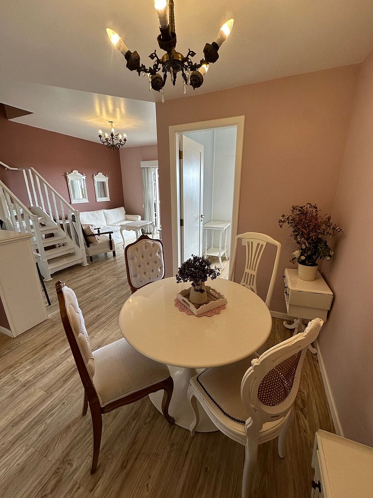 Apartamento Rosa en Castelo para Familia