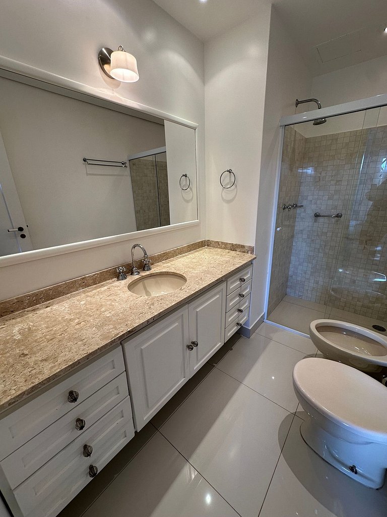 Apartamento Rosa en Castelo para Familia