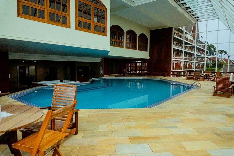 Flat at Castle Quatre Saisons w/ Swimming Pool