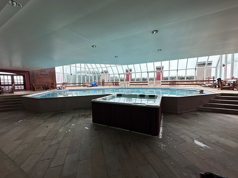 Flat en el castillo Quatre Saisons c/ piscina