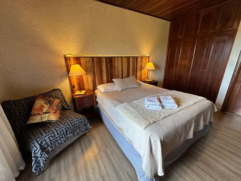 Flat com Lareira e Banheira | Home Green Home - Campos