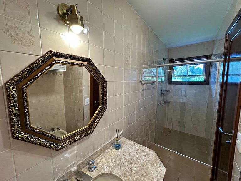 Flat com Lareira e Banheira | Home Green Home - Campos