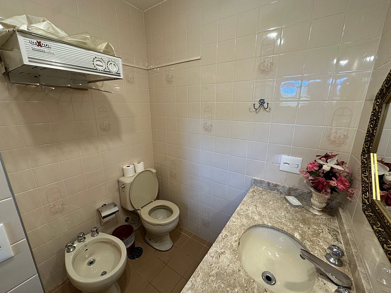 Flat com Lareira e Banheira | Home Green Home - Campos