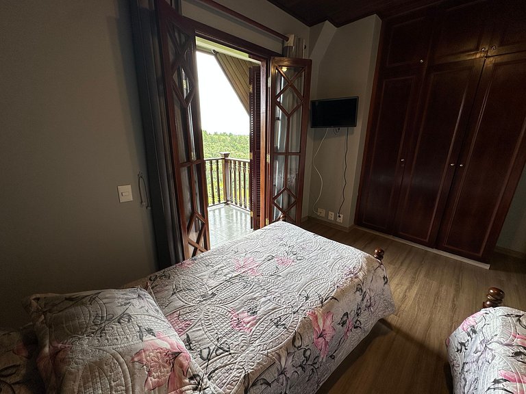 Flat com Lareira e Banheira | Home Green Home - Campos