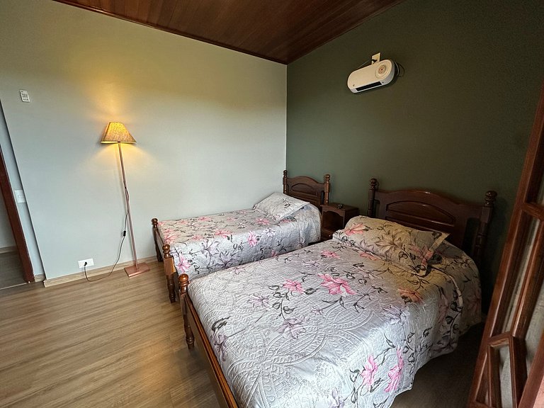 Flat com Lareira e Banheira | Home Green Home - Campos