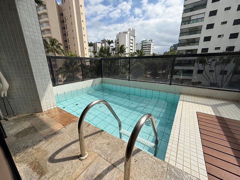 Ap com Piscina e Churrasqueira Privativa