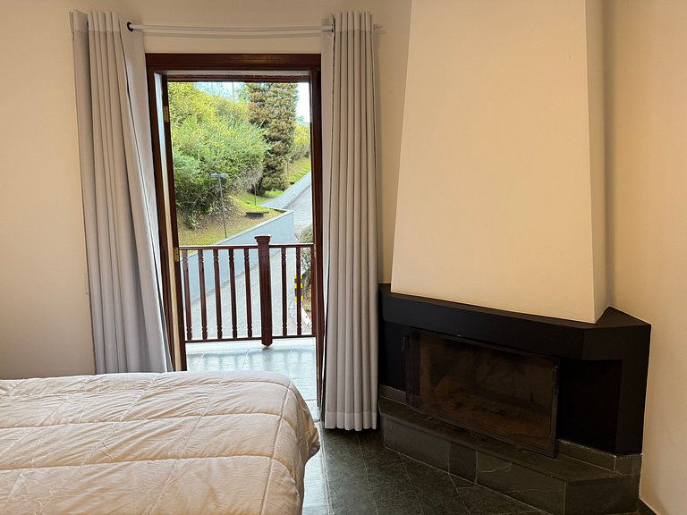 Suite com Ar-condicionado Quente e Frio