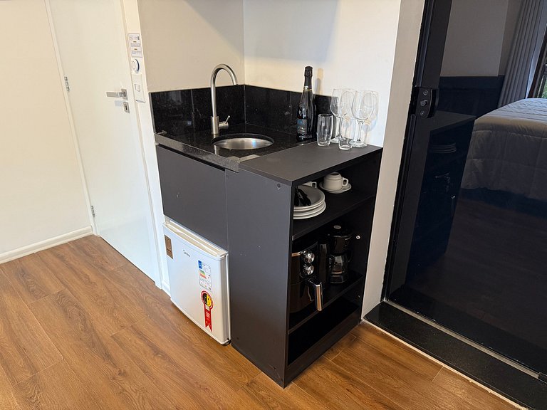 Suite com Ar-condicionado Quente e Frio