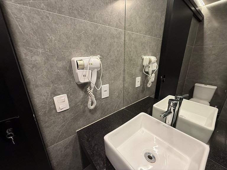 Suite con aire acondicionado frío y calor