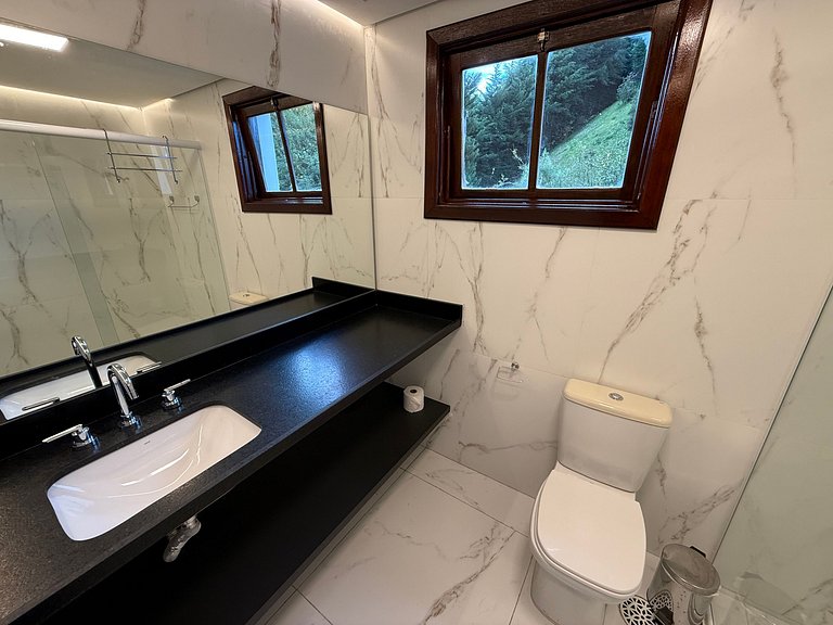 Acogedor piso para 5 personas en Campos do Jordão