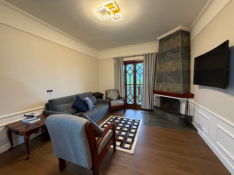 Flat Castillo Home Green Home