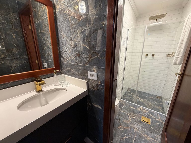 Flat Castillo Home Green Home