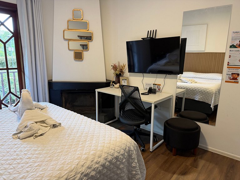 Suite com Ar-condicionado Quente e Frio