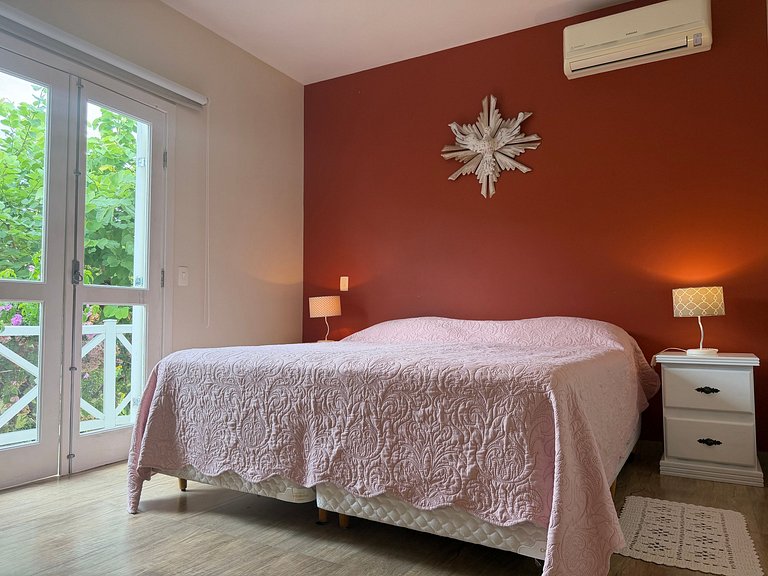 Complete house in Juquehy with beach service.