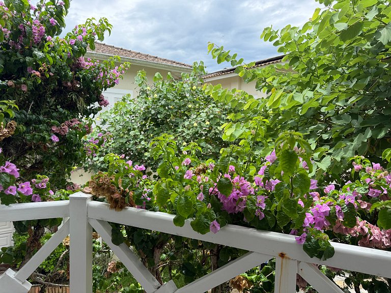 Casa completa em Juquehy com Serviço de praia