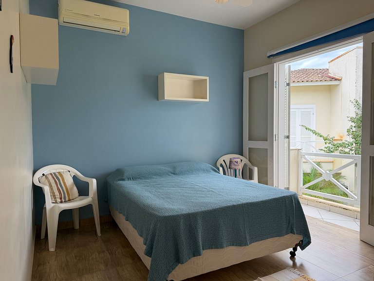 Complete house in Juquehy with beach service.