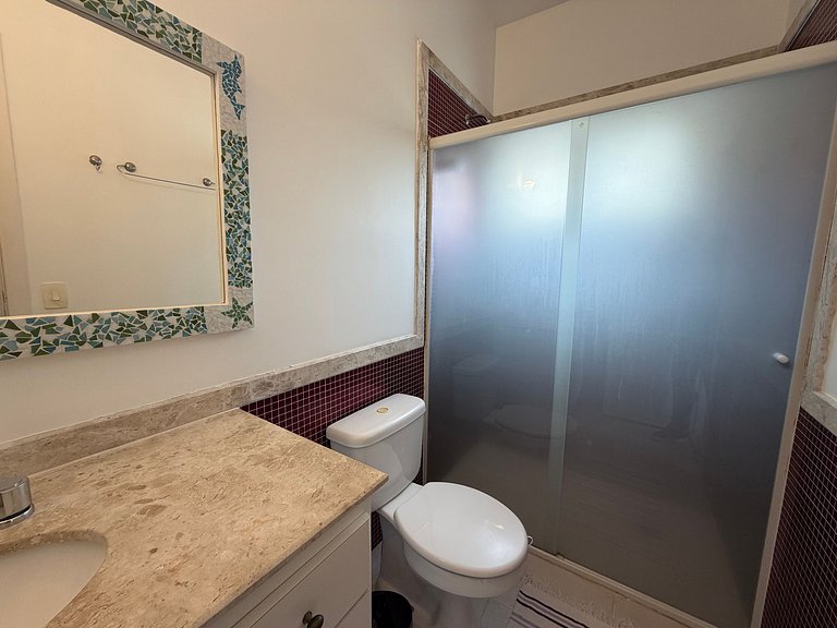 Complete house in Juquehy with beach service.