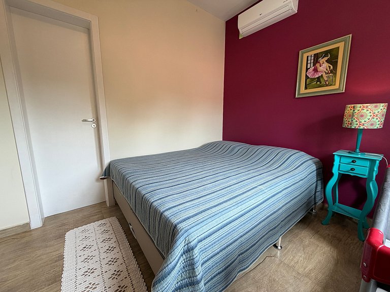 Casa completa en Juquehy con servicio de playa.