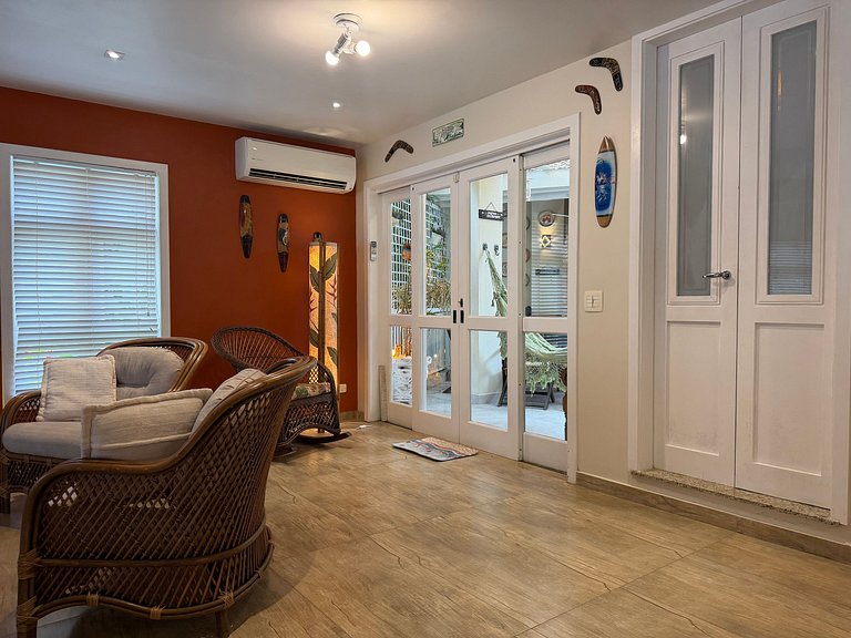 Casa completa em Juquehy com Serviço de praia