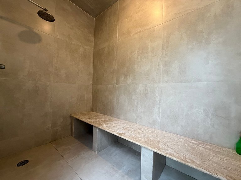 Complete house in Juquehy with beach service.