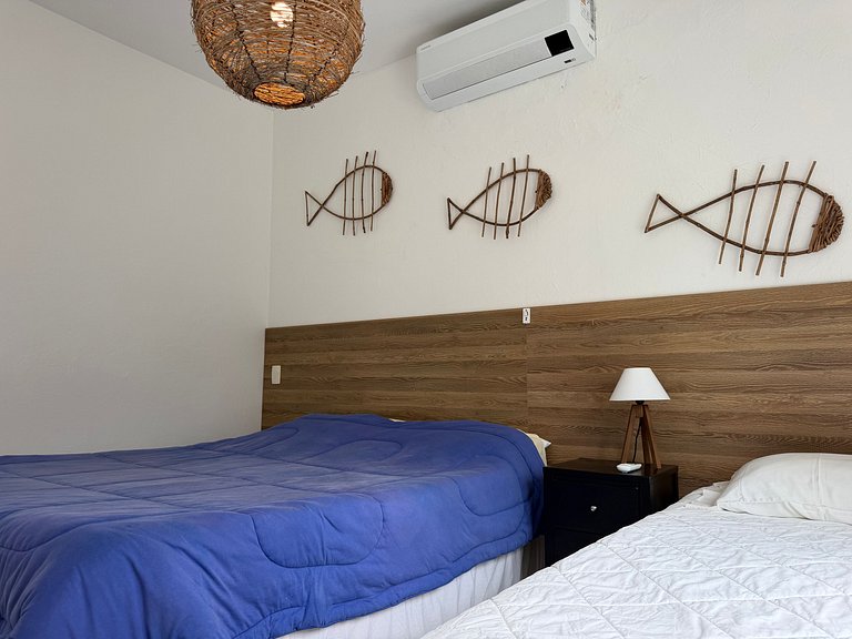 Casa com 5 quartos / Saúna e Piscina Privativa