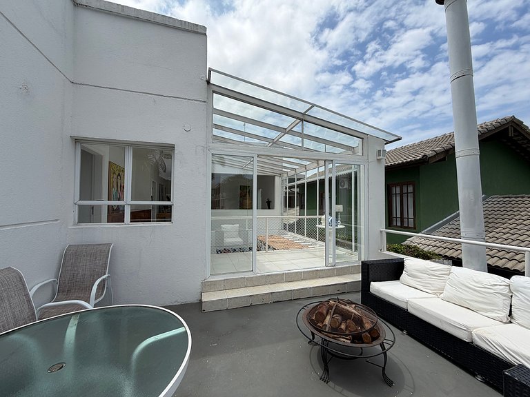 Casa con 5 habitaciones sauna y piscina privada