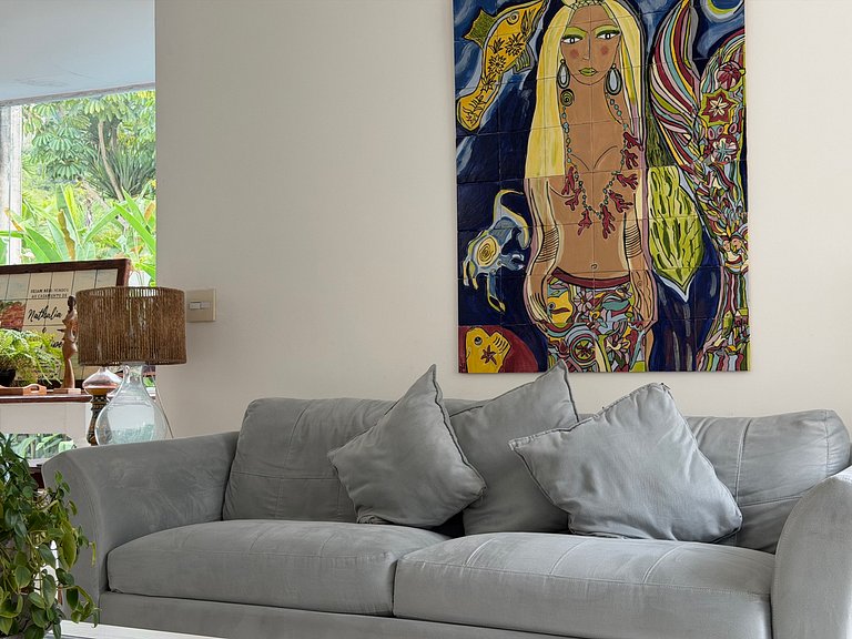 Casa com 5 quartos / Saúna e Piscina Privativa