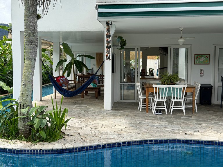 Casa con 5 habitaciones sauna y piscina privada