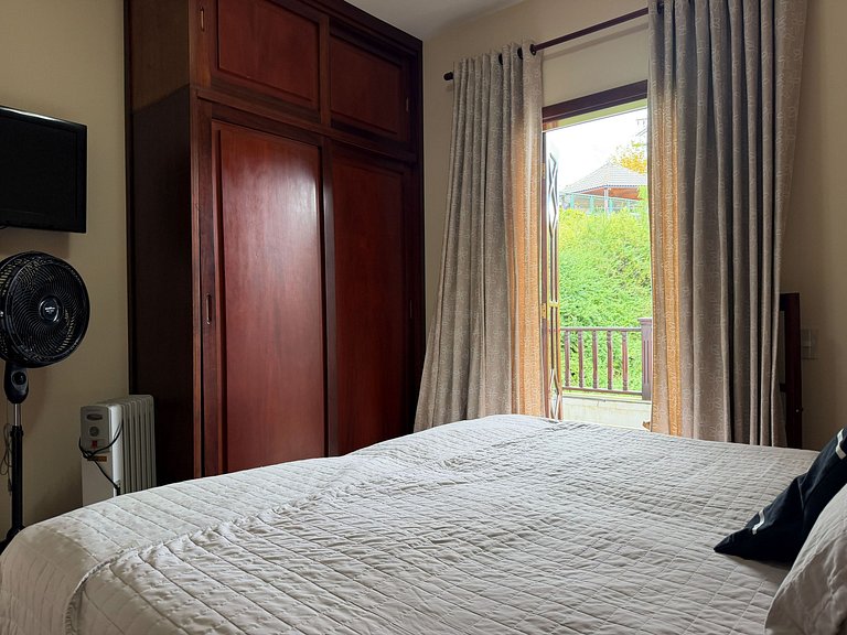 Spacious Duplex at Home Green Home