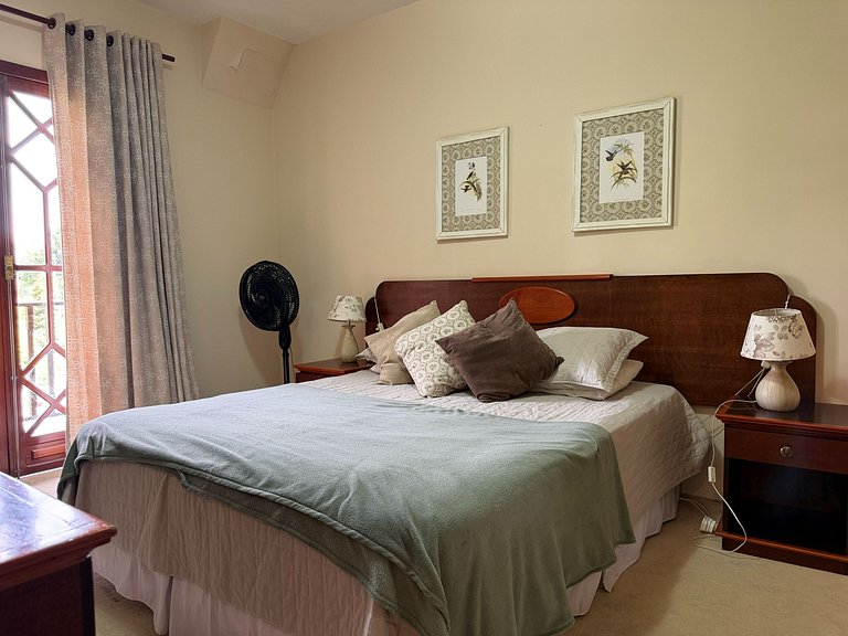 Spacious Duplex at Home Green Home