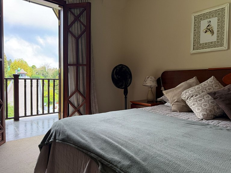 Spacious Duplex at Home Green Home