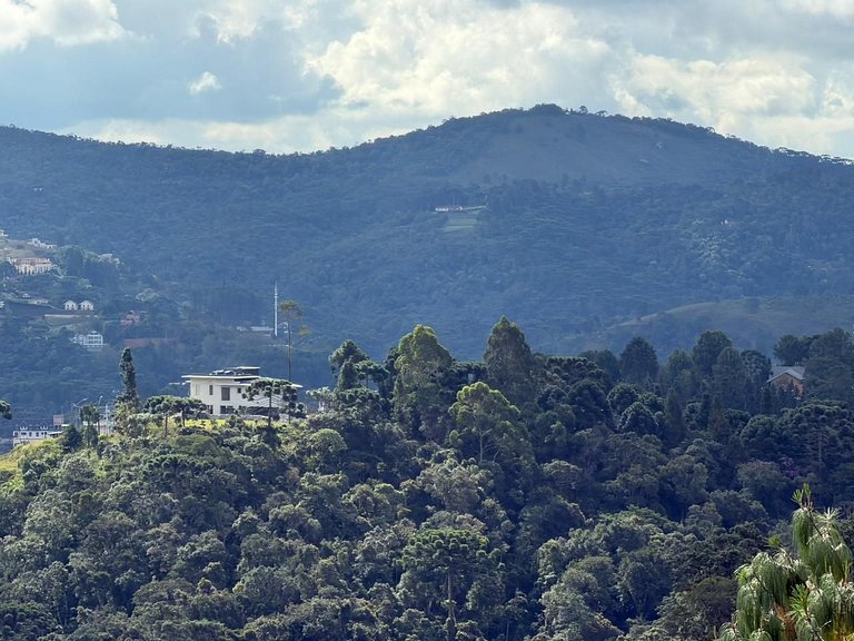 Flat com Lareira e Vista Pôr do Sol