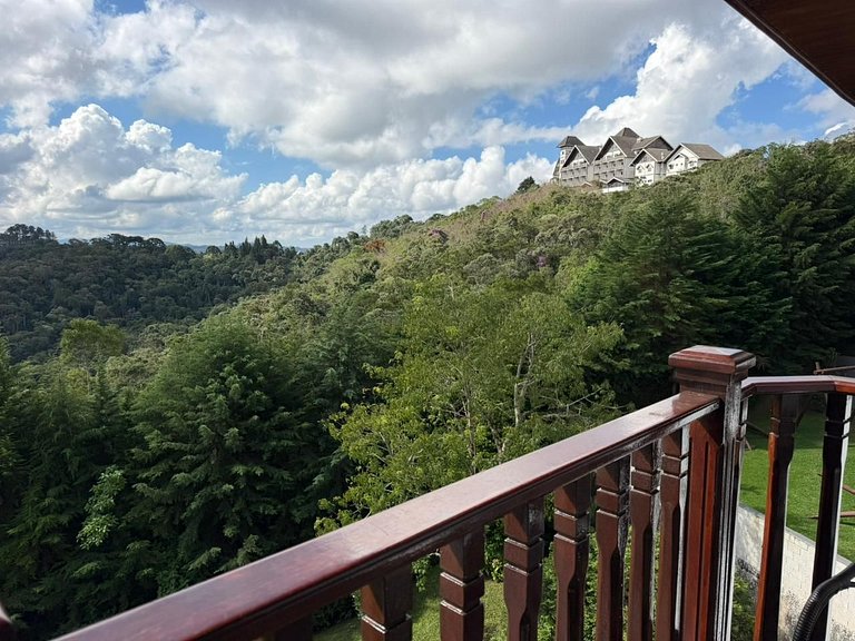 Apartamento com lareira y vista al atardecer