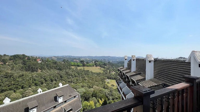 Spacious Duplex at Home Green Home