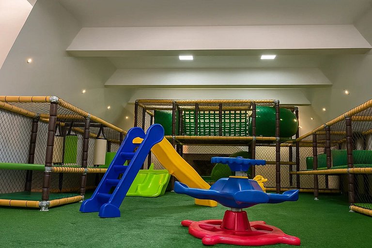 Flat com varanda e conforto nas montanhas