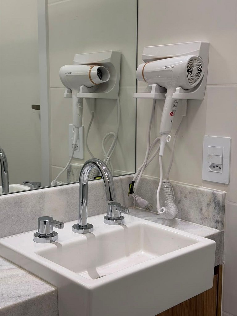 Estudio a 100 m del Metro Vila Madalena