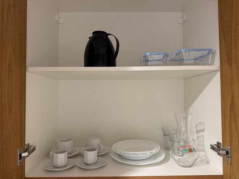 Studio p/ 4 • Vila Madalena • Ar + Cozinha