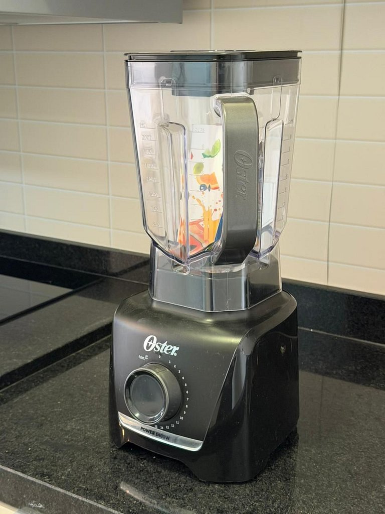 Studio com Ar-cond • Cozinha Completa