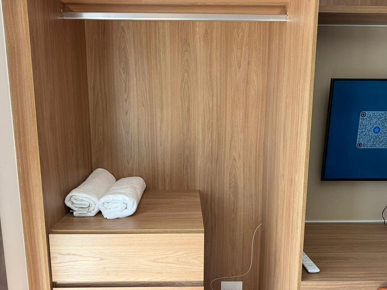 Studio na Vila Madalena • Cama Queen + Ar-cond