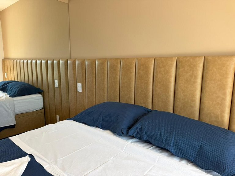 Studio na Vila Madalena • Cama Queen + Ar-cond