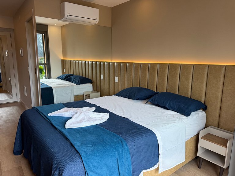 Studio na Vila Madalena • Cama Queen + Ar-cond