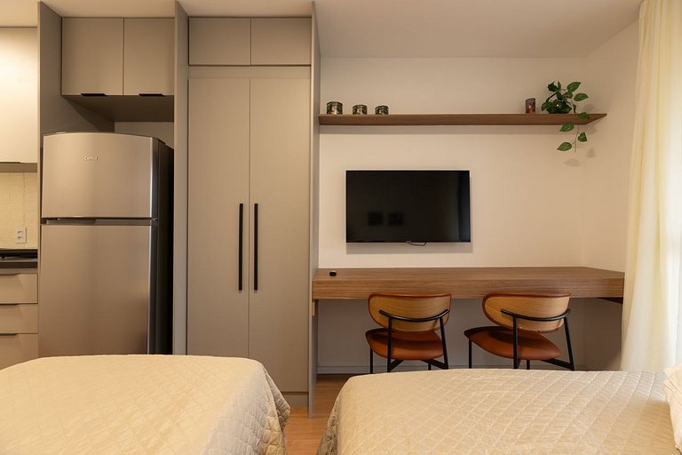 Estudio Moderno · Vila Madalena · Excelente Ubicación